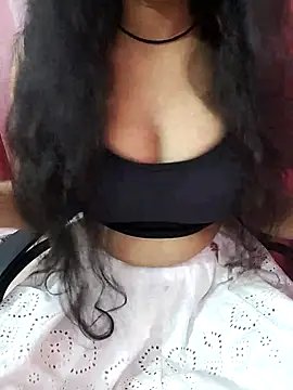 Snapshot of cute-neha70 chatting on February 27, 9:22 am cute-neha70 online show from February 27, 9:22 am