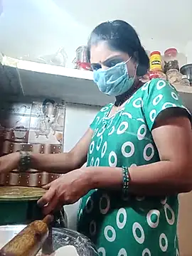 Cute-Aadhvita online show from March 19, 4:57 am