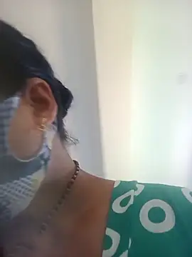 Cute-Aadhvita online show from September 13, 4:34 am