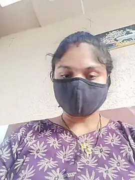 Snapshot of Cute-Aadhvita chatting on May 25, 2:17 am Cute-Aadhvita online show from May 25, 2:17 am