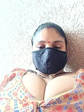 Snapshot of Cute-Aadhvita chatting on May 28, 9:50 am Cute-Aadhvita online show from May 28, 9:50 am
