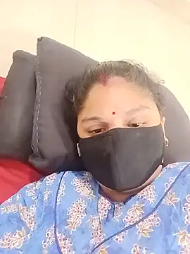 Snapshot of Cute-Aadhvita chatting on June 7, 11:52 pm Cute-Aadhvita online show from June 7, 11:52 pm