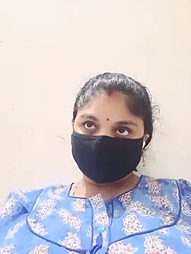 Snapshot of Cute-Aadhvita chatting on June 8, 3:40 am Cute-Aadhvita online show from June 8, 3:40 am