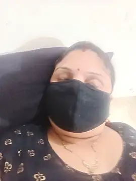 Snapshot of Cute-Aadhvita chatting on June 12, 7:51 am Cute-Aadhvita online show from June 12, 7:51 am