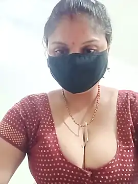 Snapshot of Cute-Aadhvita chatting on June 23, 9:40 am Cute-Aadhvita online show from June 23, 9:40 am