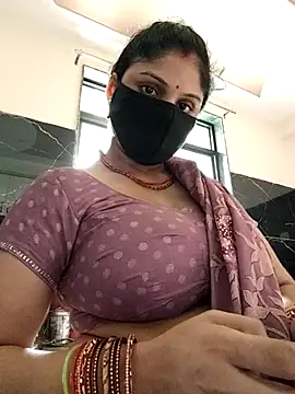 Snapshot of Cute-Aadhvita chatting on July 22, 5:10 am Cute-Aadhvita online show from July 22, 5:10 am