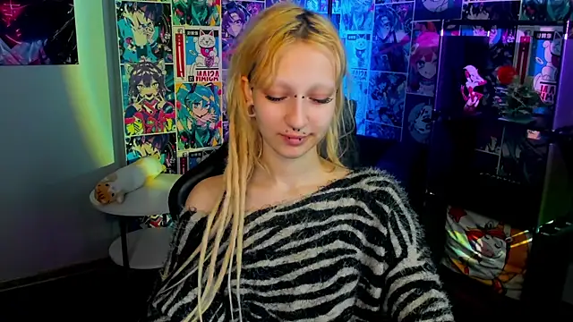 Lexy-Woorhez online show from March 5, 10:22 am