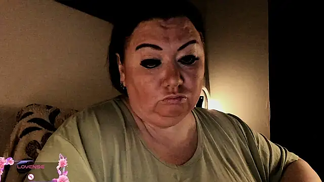 SexxyDreams1 online show from October 5, 3:38 am