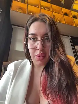 Snapshot of VikiDemi chatting on March 2, 1:38 pm VikiDemi online show from March 2, 1:38 pm