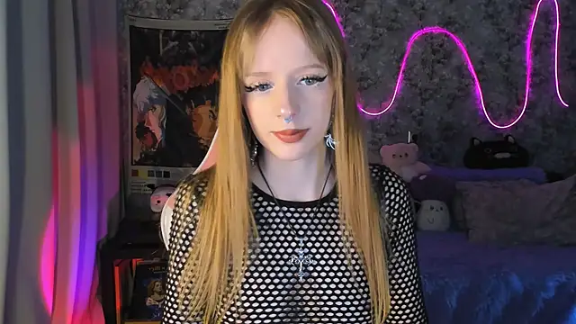 Snapshot of Inma_Lewdness chatting on February 27, 11:31 am Inma Lewdness online show from February 27, 11:31 am
