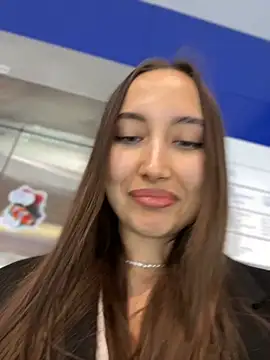 VelvetVixenI online show from May 2, 6:24 pm