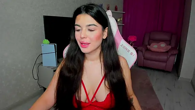 Snapshot of AlluringAriel chatting on June 10, 4:01 am AlluringAriel online show from June 10, 4:01 am