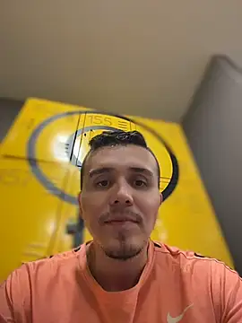 Snapshot of adam-rivera chatting on May 6, 9:31 pm adam-rivera online show from May 6, 9:31 pm