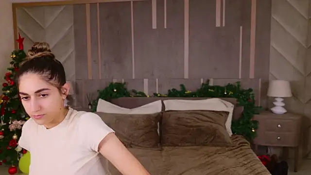 Teresa Stane online show from January 11, 4:46 pm