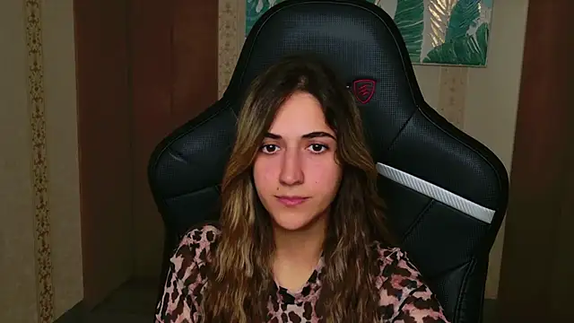 Teresa Stane online show from September 22, 5:31 am