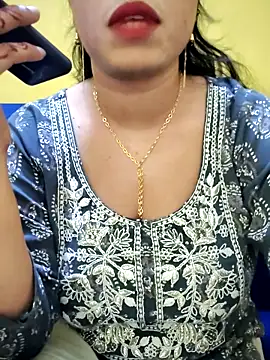 Snapshot of Haniya-143 chatting on September 11, 4:18 pm Haniya-143 online show from September 11, 4:18 pm