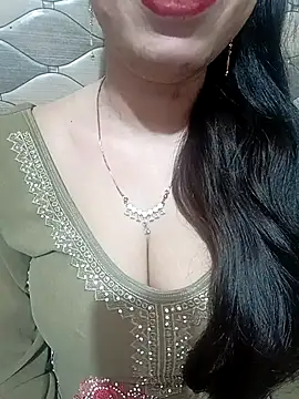 Haniya-143 online show from June 14, 2:19 pm