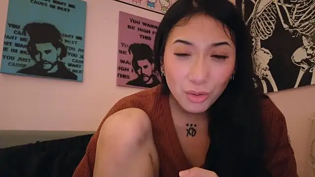 Snapshot of tokyobaby chatting on November 23, 6:35 am tokyobaby online show from November 23, 6:35 am