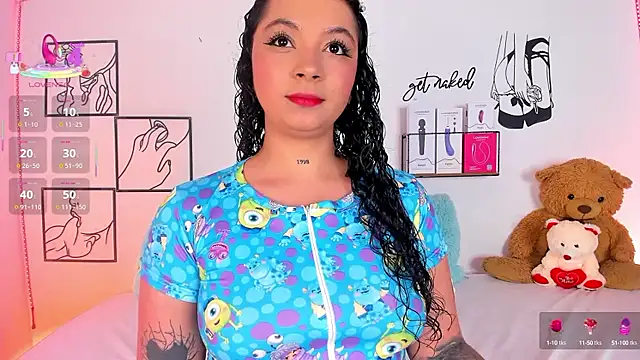 Mari Sweett online show from September 17, 7:15 pm