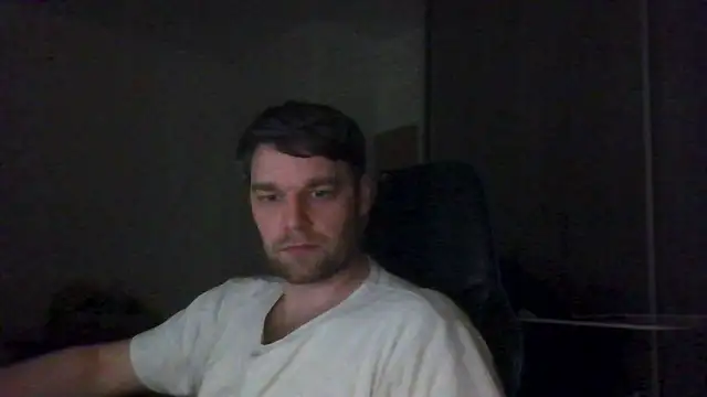 Snapshot of The_big_viking_ chatting on February 4, 10:15 pm The big viking online show from February 4, 10:15 pm