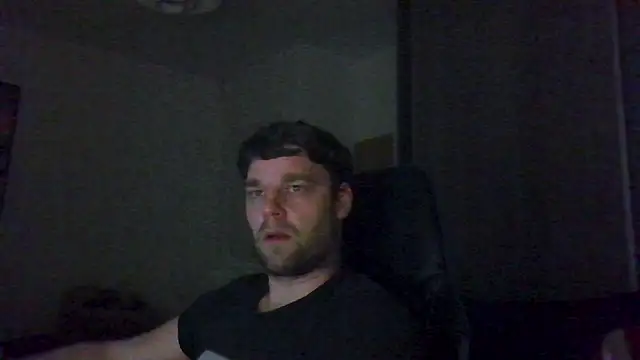 Snapshot of The_big_viking_ chatting on February 9, 9:52 pm The big viking online show from February 9, 9:52 pm