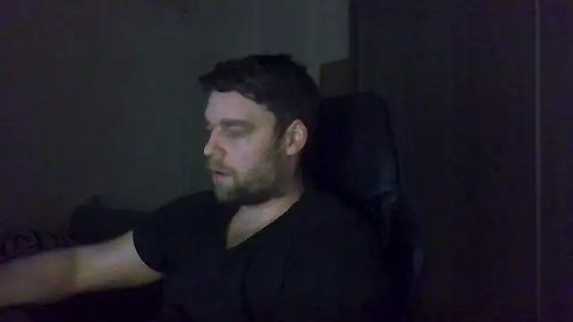 Snapshot of The_big_viking_ chatting on March 13, 9:21 pm The big viking online show from March 13, 9:21 pm