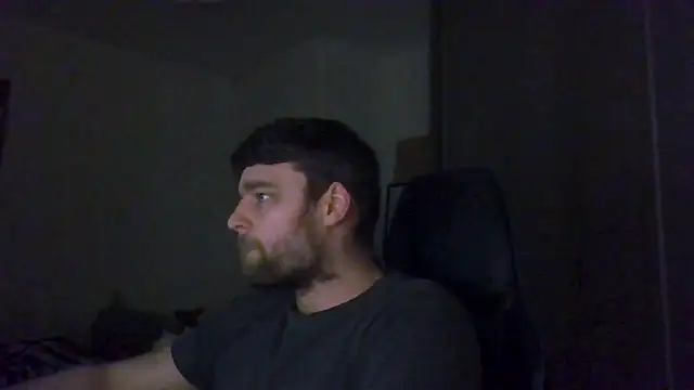 Snapshot of The_big_viking_ chatting on March 20, 9:19 pm The big viking online show from March 20, 9:19 pm