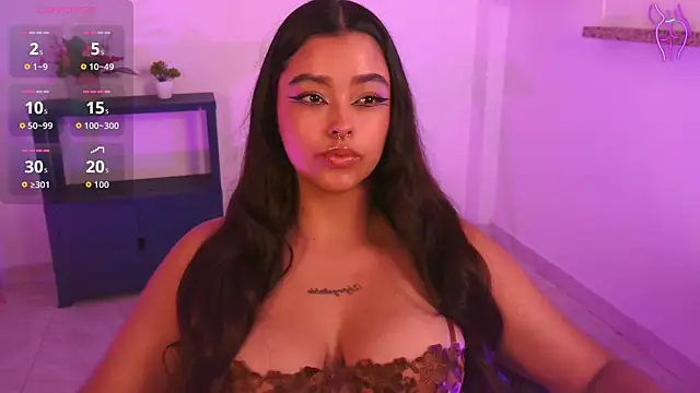 Ariana Pierce online show from June 3, 2:19 pm