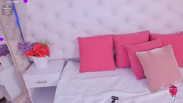 anchela-garcia1 online show from September 13, 12:16 pm