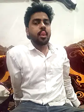 Snapshot of SmashingMuthMaar chatting on February 5, 4:55 pm SmashingMuthMaar online show from February 5, 4:55 pm