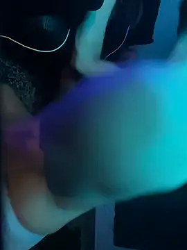 Snapshot of DerekPerez2025 chatting on February 28, 1:37 am DerekPerez2025 online show from February 28, 1:37 am