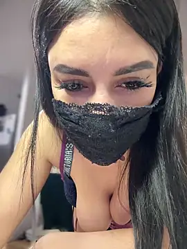 Snapshot of reema6969 chatting on December 17, 10:54 pm reema6969 online show from December 17, 10:54 pm