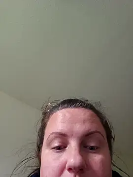 Snapshot of PeakabumPromo chatting on November 27, 3:58 pm PeakabumPromo online show from November 27, 3:58 pm