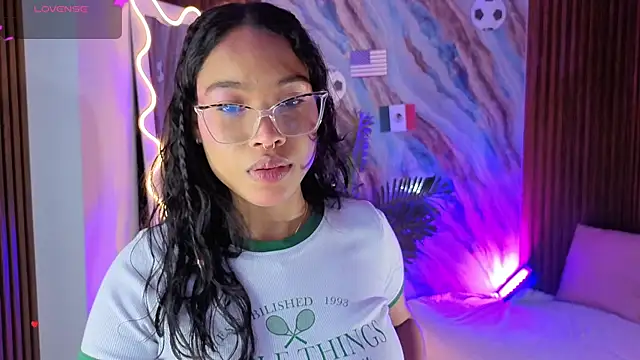 penelope tay1 online show from July 4, 2:40 am