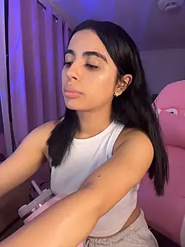 Emily-14 online show from June 11, 10:19 pm