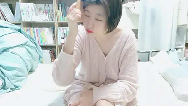Snapshot of morikawa_sayaka chatting on May 20, 11:33 pm morikawa sayaka online show from May 20, 11:33 pm