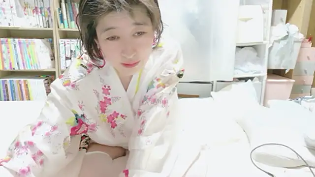 Snapshot of morikawa_sayaka chatting on May 23, 1:04 pm morikawa sayaka online show from May 23, 1:04 pm