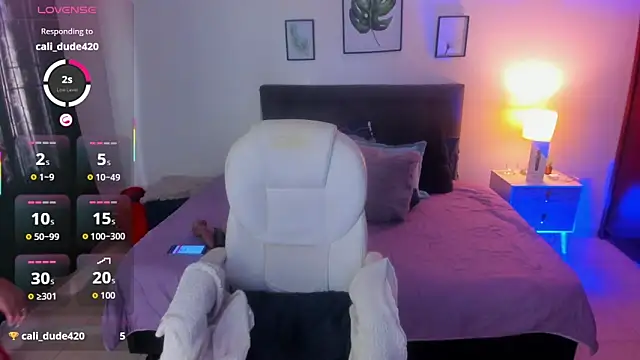 Snapshot of _lara1 chatting on December 1, 7:30 pm lara1 online show from December 1, 7:30 pm