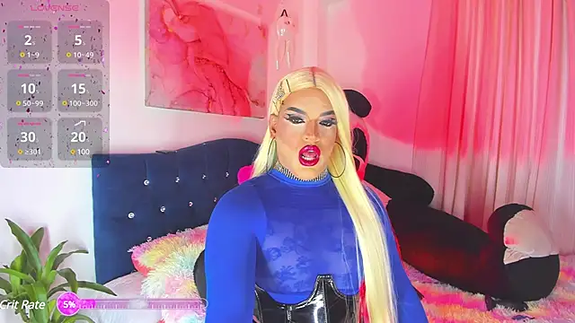 Snapshot of Missisabella_ chatting on December 14, 1:39 am Missisabella online show from December 14, 1:39 am