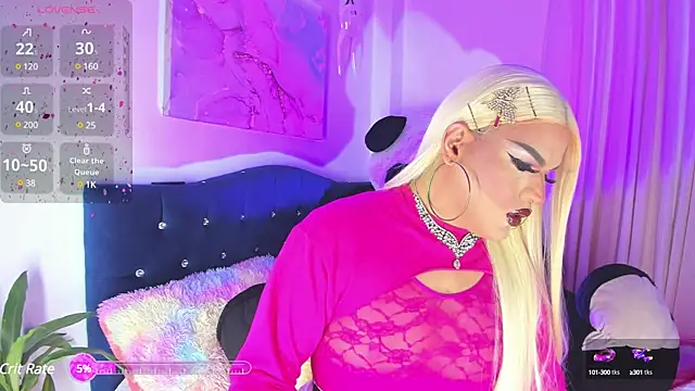 Snapshot of Missisabella_ chatting on December 18, 12:43 am Missisabella online show from December 18, 12:43 am