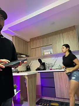 Snapshot of Sweet_and_caramel chatting on February 1, 1:30 pm Sweet and caramel online show from February 1, 1:30 pm