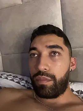 Snapshot of Sweet_and_caramel chatting on March 23, 4:49 am Sweet and caramel online show from March 23, 4:49 am