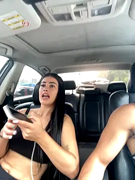 Snapshot of Sweet_and_caramel chatting on September 10, 3:56 pm Sweet and caramel online show from September 10, 3:56 pm