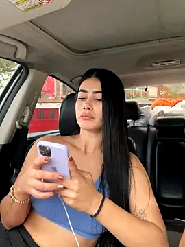 Snapshot of Sweet_and_caramel chatting on October 7, 1:30 pm Sweet and caramel online show from October 7, 1:30 pm