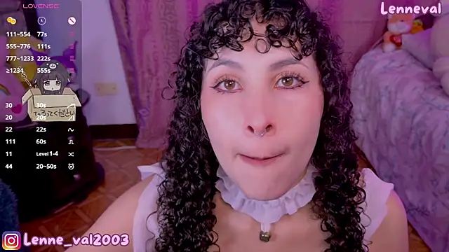 Snapshot of Lenneval1 chatting on September 15, 2:11 am Lenneval1 online show from September 15, 2:11 am