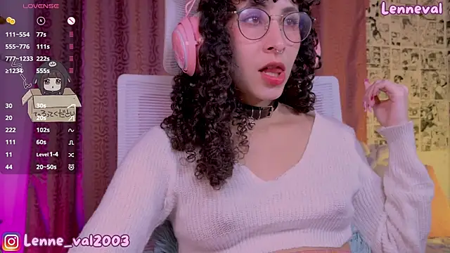 Snapshot of Lenneval1 chatting on September 23, 2:14 am Lenneval1 online show from September 23, 2:14 am