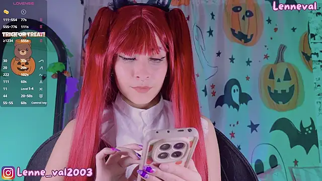 Snapshot of Lenneval1 chatting on October 26, 3:12 am Lenneval1 online show from October 26, 3:12 am