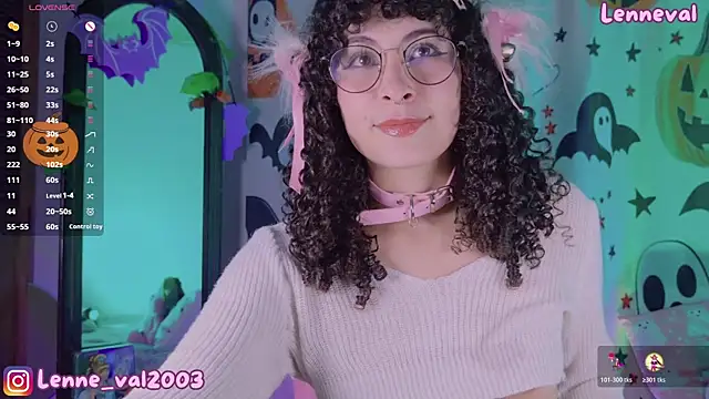 Snapshot of Lenneval1 chatting on October 28, 3:10 am Lenneval1 online show from October 28, 3:10 am