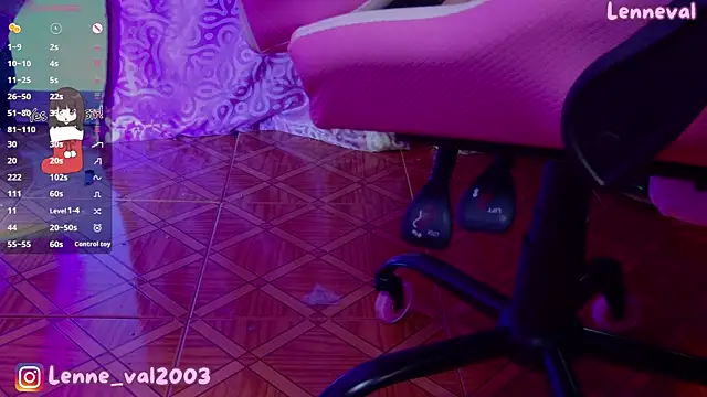 Snapshot of Lenneval1 chatting on December 14, 3:12 am Lenneval1 online show from December 14, 3:12 am