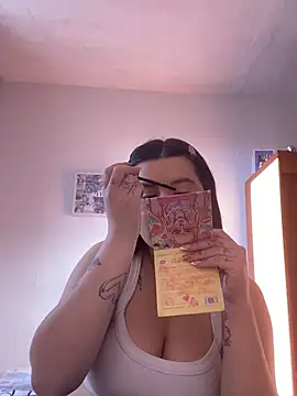 Snapshot of SaraBraun_ chatting on January 20, 12:39 pm SaraBraun online show from January 20, 12:39 pm